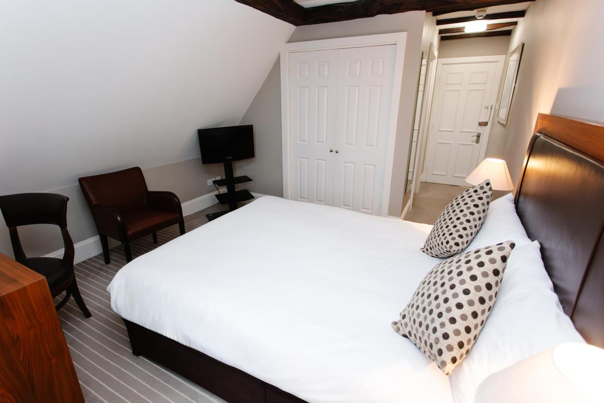 Hatton Court Hotel Gloucester Exterior photo
